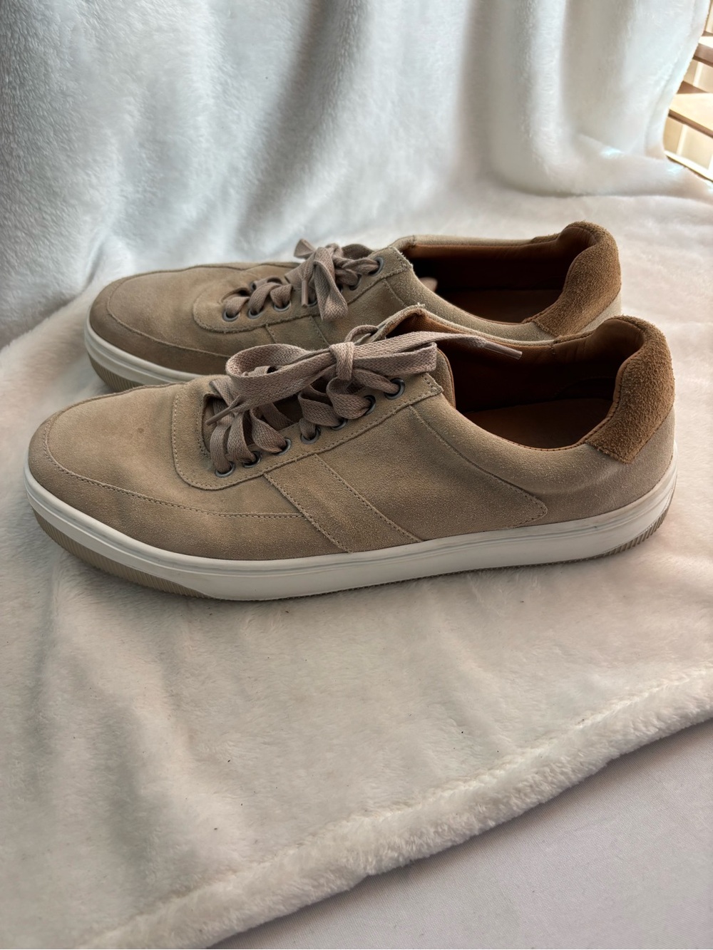 Peter Millar Crown Crafted Vantage Suede Sneaker Beige Size 11